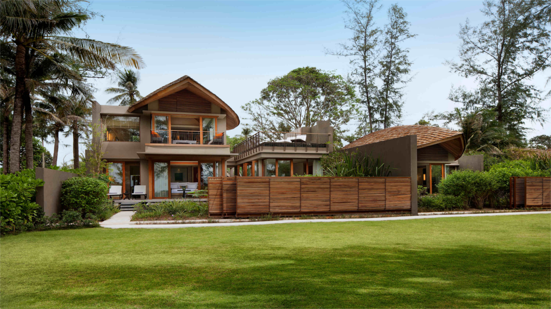 Oceanfront Pool Villa 